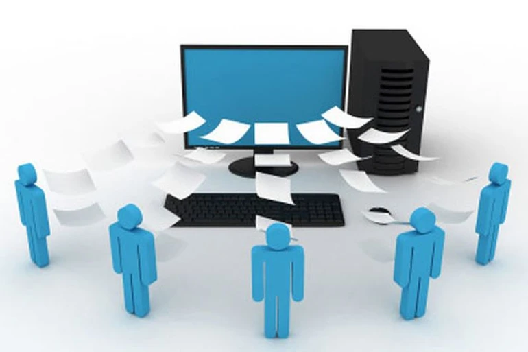 Mùa dịch Covid-19, BTS Phật giáo các quận huyện trao đổi công việc cần thiết qua nhóm Zalo thay vì hội họp - Ảnh minh họa